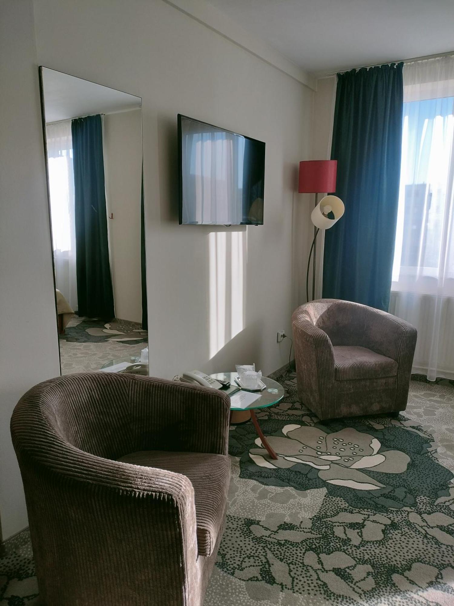 Hotel Bistrita Bákó Kültér fotó